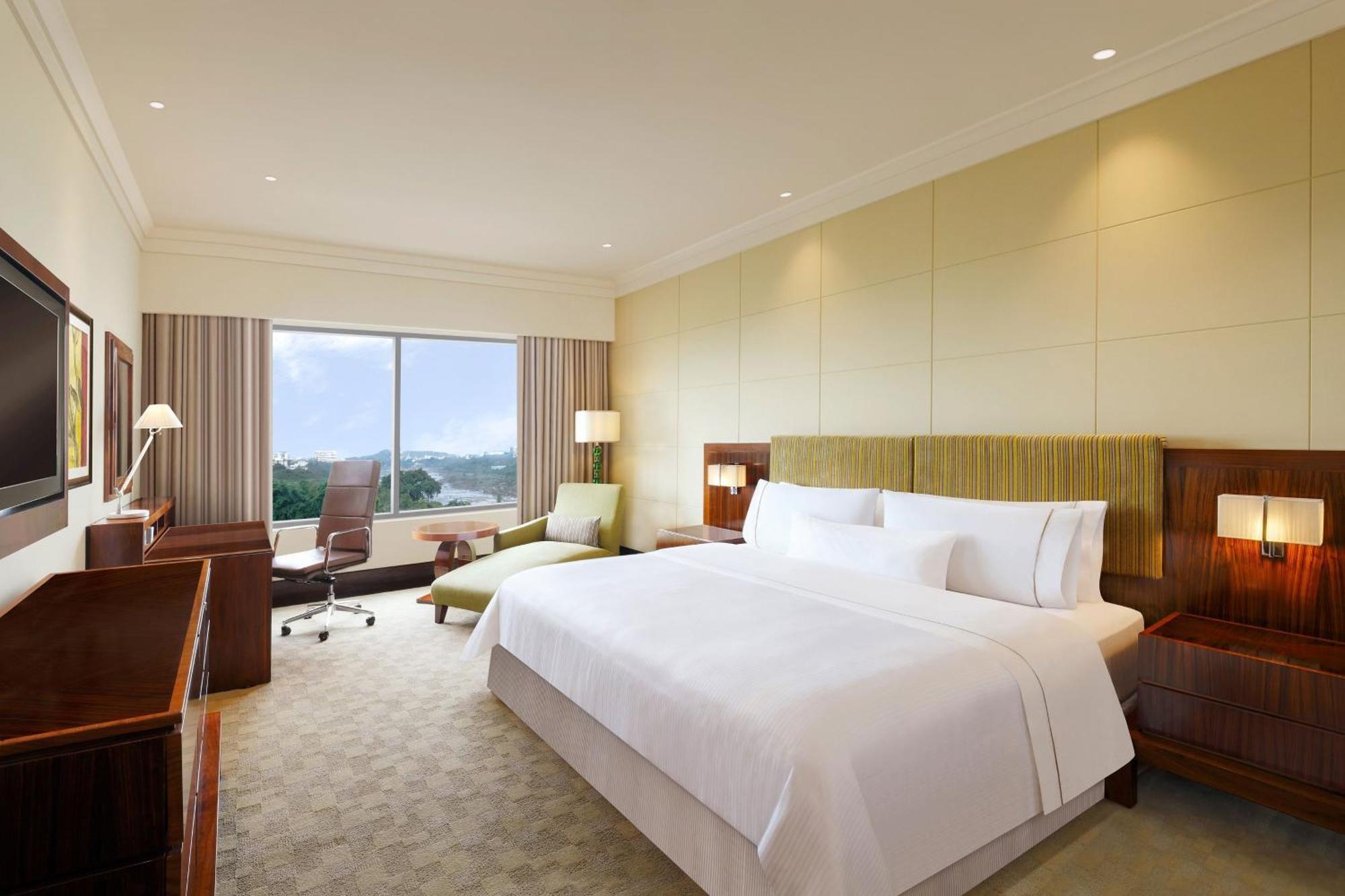 The Westin Pune Koregaon Park Exterior foto